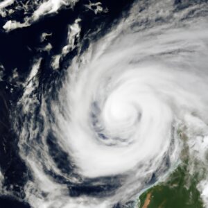 Typhon Talim se dirige vers la mer de Chine méridionale : Xinhua