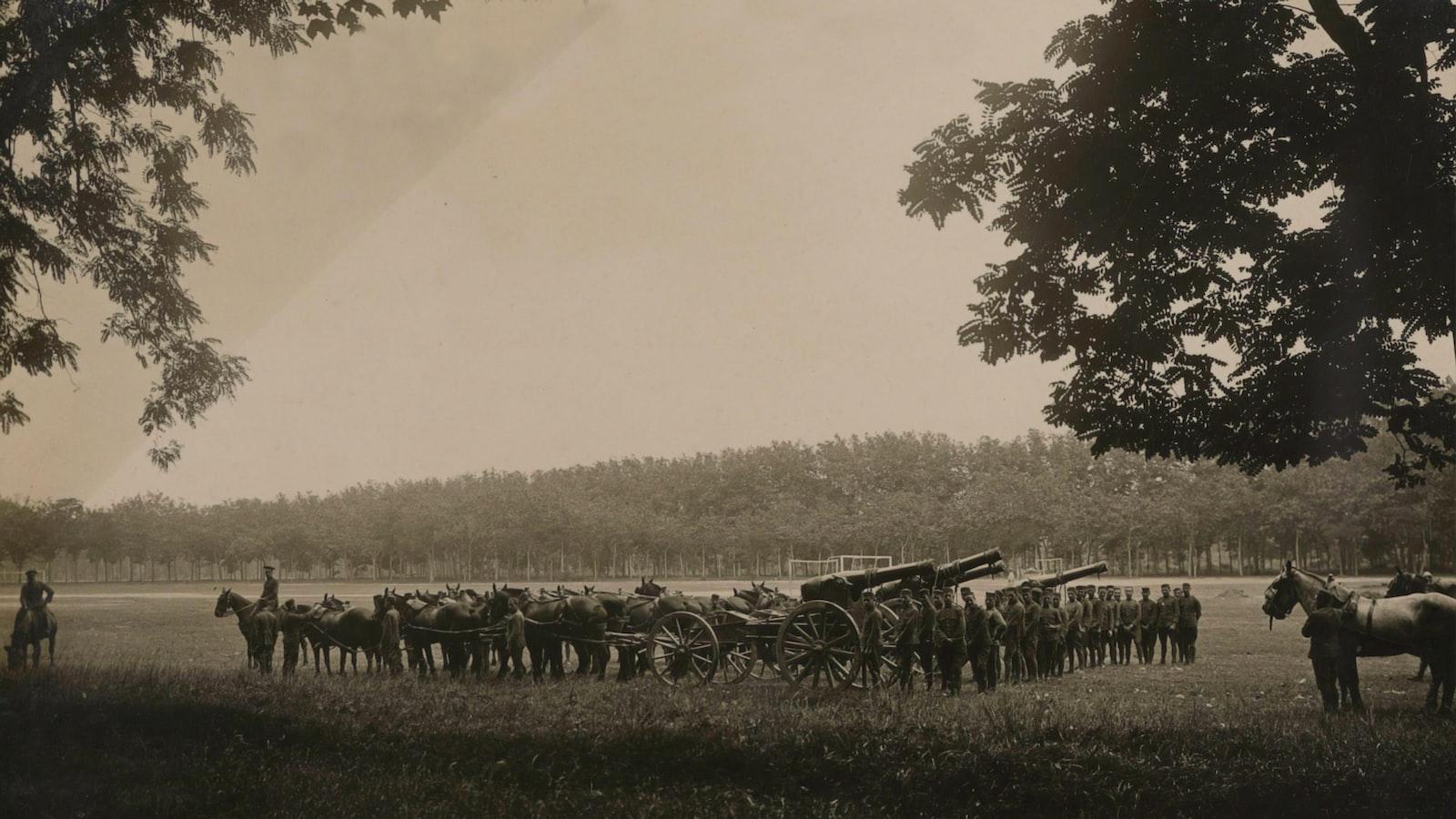 La crise humanitaire s’aggrave : la lutte fait rage en Birmanie